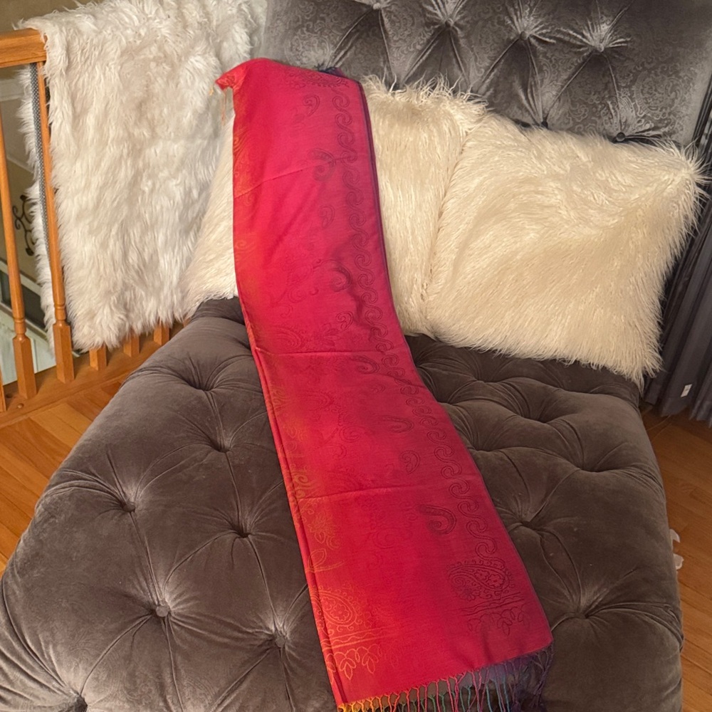 Multicolor, red and pink Paisley Scarf *Brand New in pack!* - Picture 3 of 3